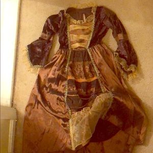 Renaissance dress